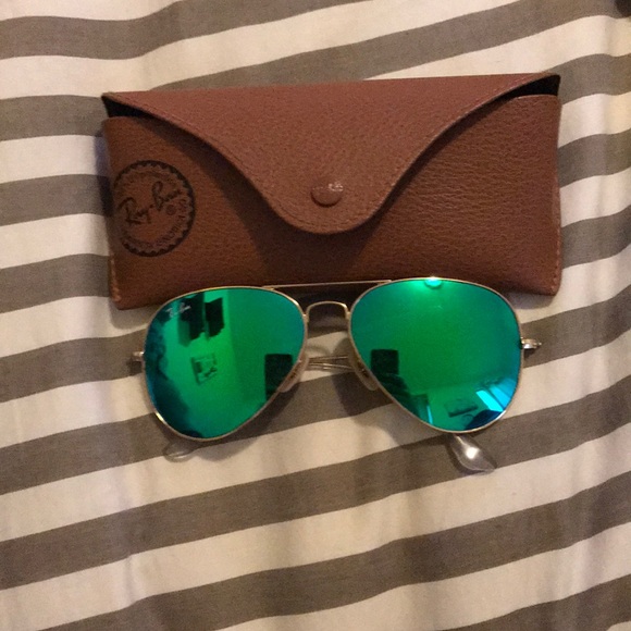 Ray-Ban Accessories - Green and gold mirrored Ray-Ban Aviators